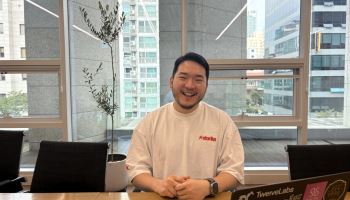 “직원 고작 5명인데”…800만 인플루언서 분석에 아모레도 반했다