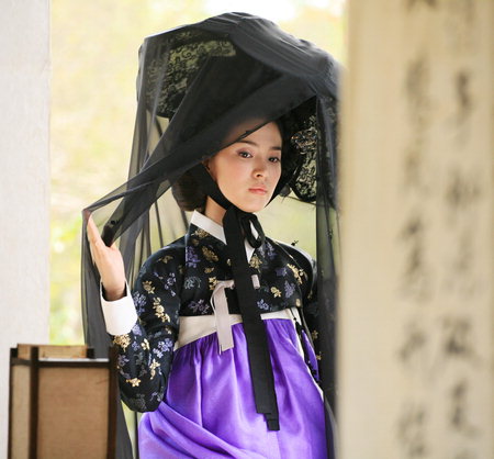 ‘미인도’ 춘화기녀에 나올 몸짱 찾아라! 전국 찜질방 ‘100일 순례’