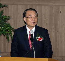 최시중 방통위원장 "도전·개척정신 가져달라"