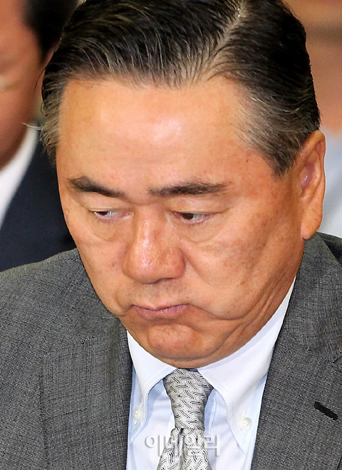[포토]`불쾌하신 회장님` 조남호 회장 청문회 출석