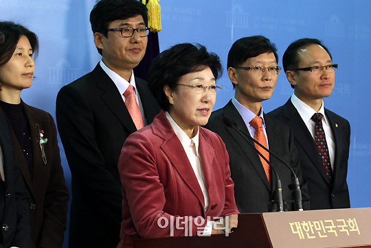 [포토]한명숙 `이 정부 들어 검찰 정치적 중립·독립성 훼손됐다`
