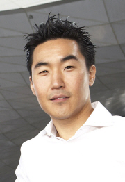 [인터뷰]"벤츠 디자인 역사·전통에 혁신 입혔다"