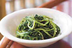 나물, 여러번 씻어 오래 무쳐야 제맛 나지요