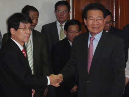 네오퍼플 "캄보디아 카사바 사업 본격화"