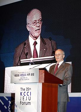 노벨상 수상자 키들랜드 교수 "한국 경제 긍정적"