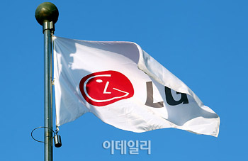 LG '통큰 채용'..올해 신규인력 1만7천명 뽑는다