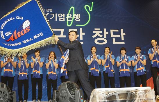 은행, ''스포츠 마케팅愛'' 푹 빠지다