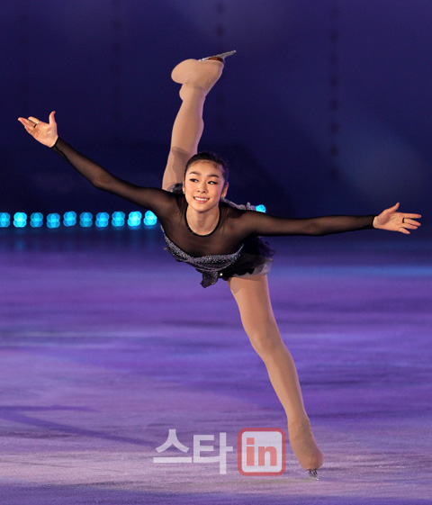 ''피겨퀸의 특별한 선물'' 김연아 아이스 쇼 현장