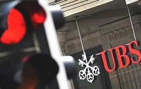 UBS, 임의거래 손실추정액 확대..CEO 책임론도 높아져