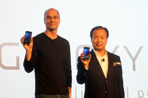 "구글과 삼성은 하나다"‥차기 구글폰도 삼성?
