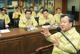 ②비상체제돌입..한전부터 `솔선수범`