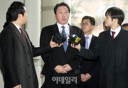 검찰과 SK의 진실게임..누구 말이 맞나
