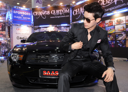 `포드 머스탱 쿠패` 허경환의 애마                                                                                                                                                                  