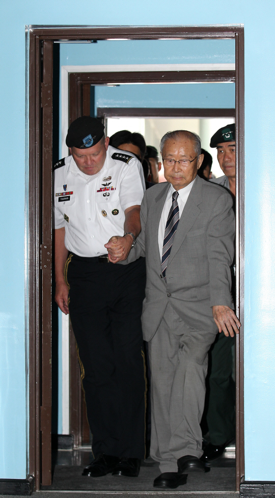 정전협정 59주년 기념식에 참여한 백선엽 장군                                                                                                                                                       