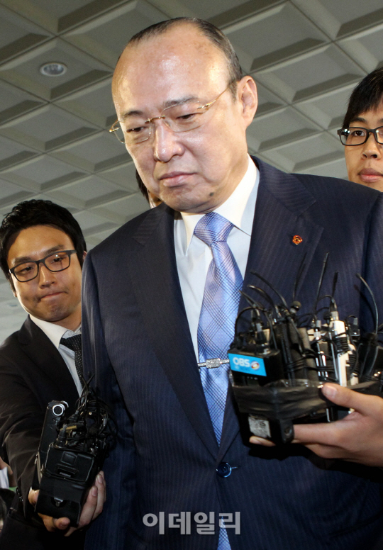 김승연 회장 '징역 4년, 벌금 51억'                                                                                                                                                       