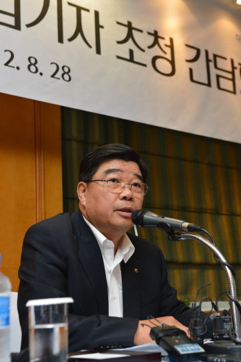 신동규 "농협 생명·보험·캐피탈 집중 투자"