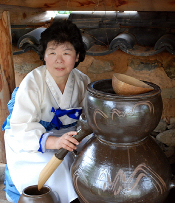 [위크엔드]"산삼보다 솔송주가 함양 대표 명물이죠"