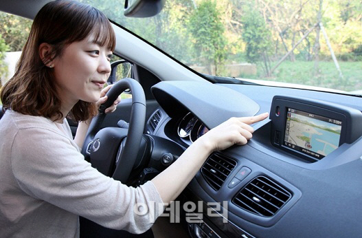 'T맵'이 자동차 안으로‥뉴SM3 첫 상용화