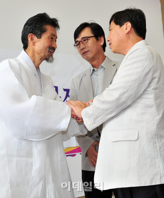 [포토]강기갑 대표 위로 방문한 유시민, 조준호