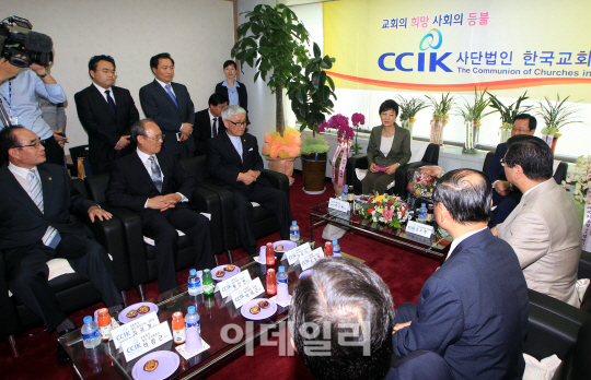 [포토]박근혜-김요셉 목사 `환담`