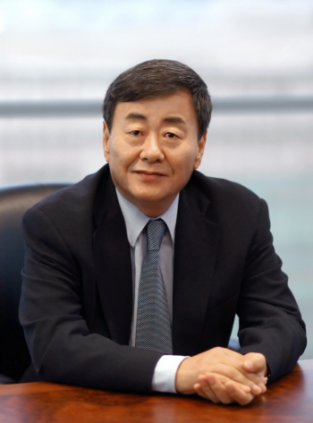 동부 김준기 회장, 지금은 '제2의 도약' 시점