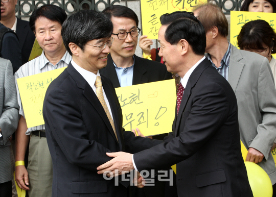 [포토]악수하는 곽노현과 김상곤