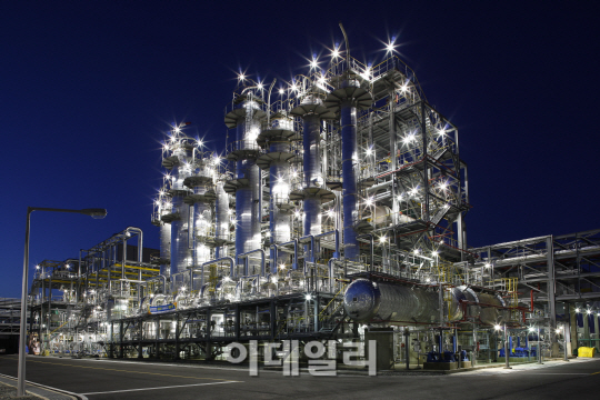 금호석화, 차세대 합성고무 10만t 추가증설 검토