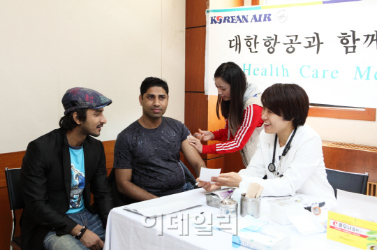 대한항공, 외국인 근로자 대상 '의료 봉사활동'