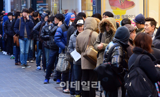 [포토]'아이패드 미니를 먼저 살 수 있다면...'