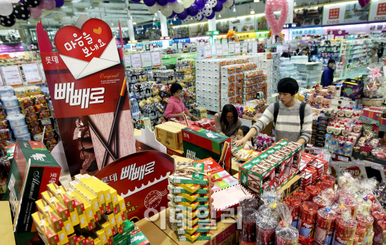 [포토]'어떤 빼빼로가 좋을까?'