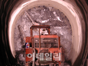 [건설산업大賞]토목부문 '영동선 솔안터널..대우건설'