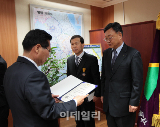 현대엘리, 업계 최초 '승강기안전관리 유공' 대통령 표창