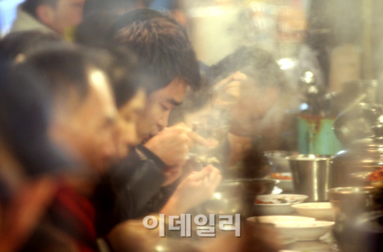 추울때는 따뜻한 국수 한그릇                                                                                                                                                                       