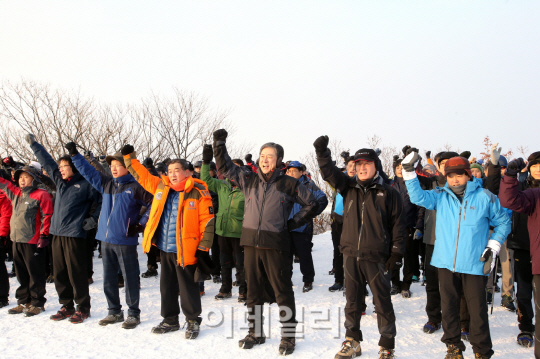 대우건설, 청계산서 '2013년 안전수주기원제' 열어