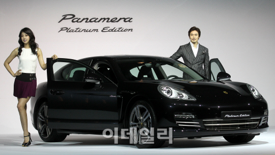 포르쉐 파나메라 플래티넘 에디션 국내 출시                                                                                                                                                         