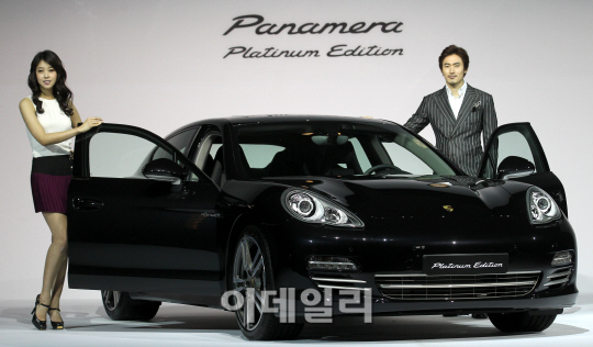 포르쉐 파나메라 플래티넘 에디션 국내 출시                                                                                                                                                         