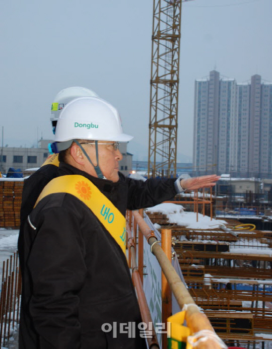 이순병 동부건설 부회장 '도농역센트레빌' 현장 안전점검