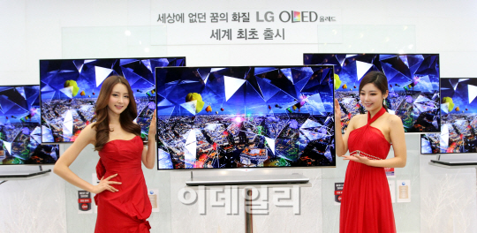 [포토]LG전자, 2013년형 시네마 3D 스마트 TV 출시