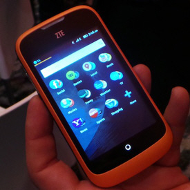 [MWC2013]ZTE, 파이어폭스폰 전시..KT 출시