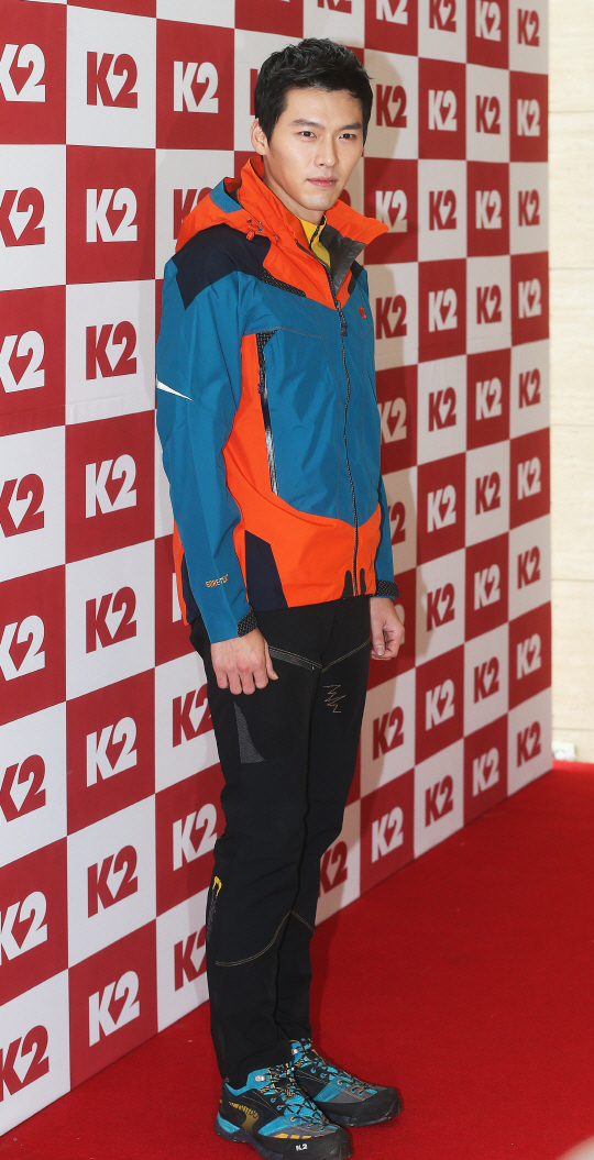  아웃도어가 잘 어울리는 현빈                                                                                                                                                                      