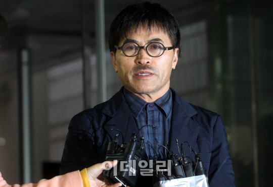 법원 출석한 헤어디자이너 박준                                                                                                                                                                     