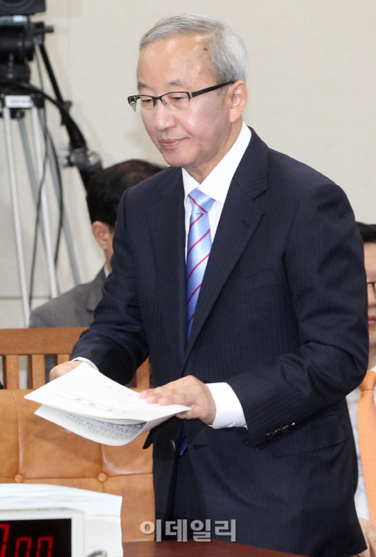 인사청문회 참석한 현오석 후보자                                                                                                                                                                   