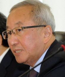 현오석 "과거 성공경험 재활용하면 실패"