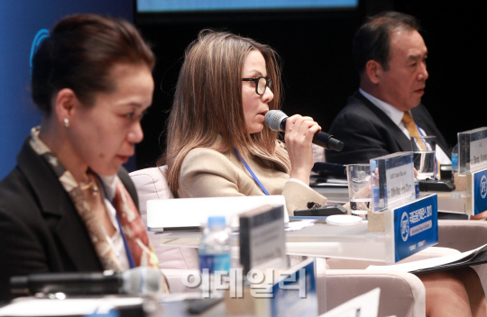 [포토][IFC2013]올파 말라오위 KIST 교수 '금융섹터의 과제는?'