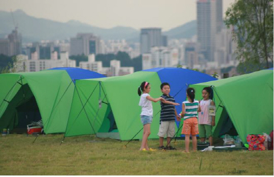 만원으로 즐기는 1박2일 `노을캠핑장` 예약 인기