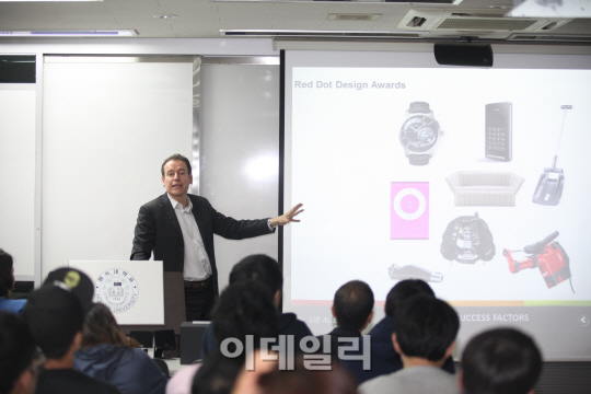 [포토]한성자동차㈜ 대표 울프아우스프룽 홍익대학교 강의 2