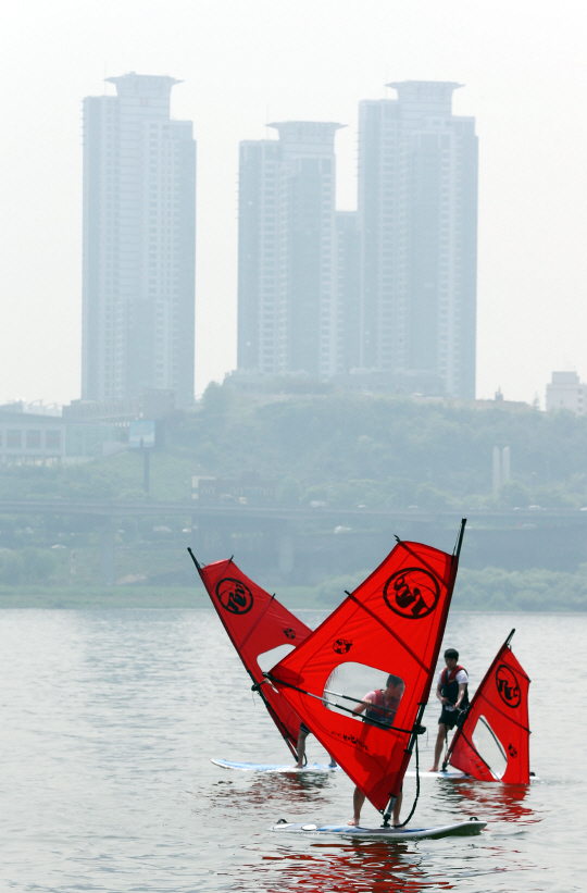[포토] 바람에 몸을 싣고..