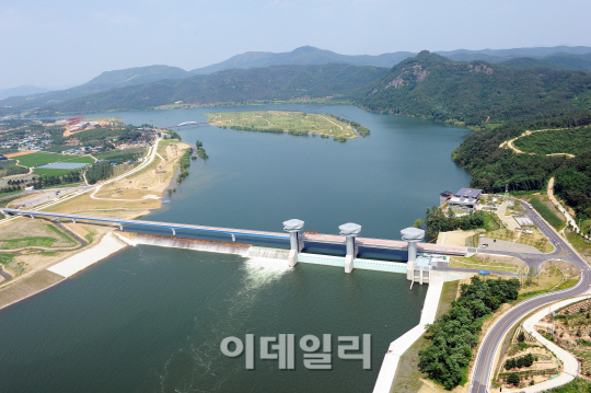 친수사업 접으면..수공 4대강 사업 빚 8조원 누가 갚나?