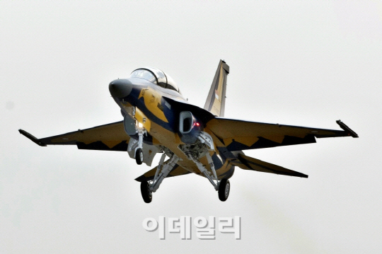 수출 초음속 항공기 T-50i "印尼 9월 인도 이상무"