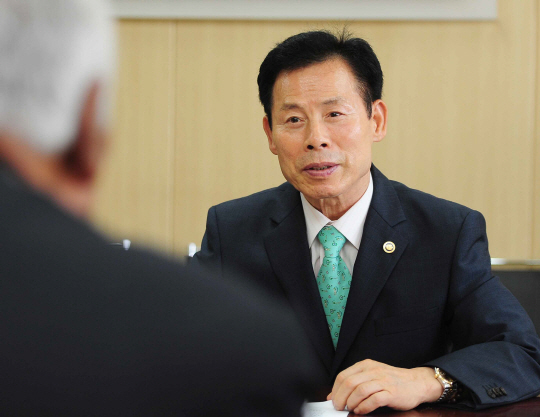 공문서 변조 의혹 박종길 문체부 차관 사의